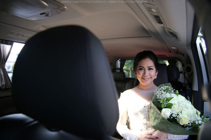 Mr Teto and Mrs Prilly Wedding by Priority Rent car - 005