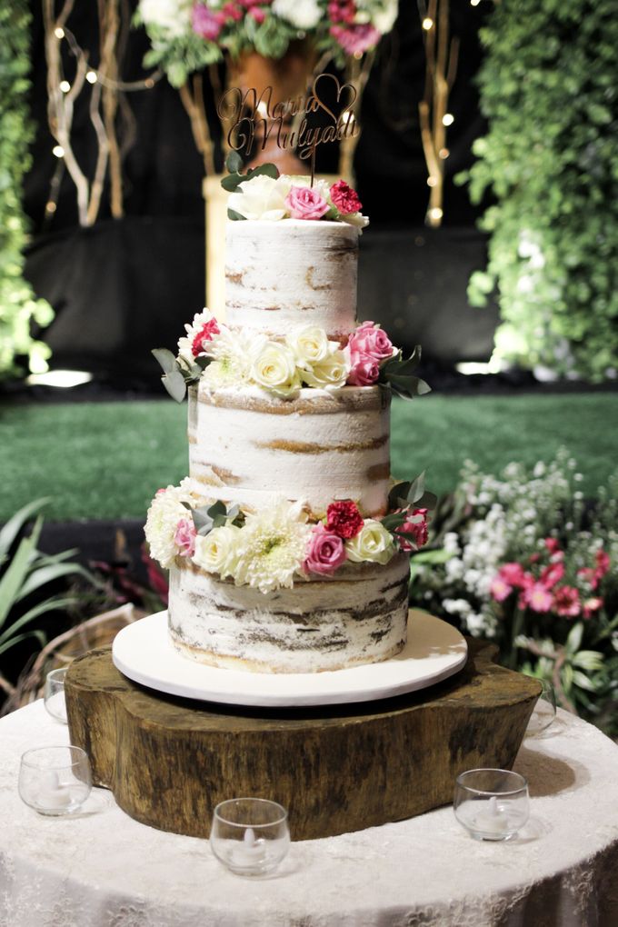 Add To Board Rustic Theme By Gordon Blue Cake Add To Board Rustic Theme By Gordon Blue Cake