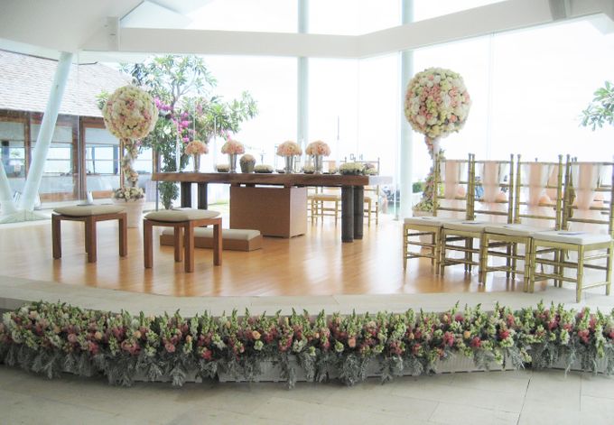 Gorgeous Blush by Puri Amanda Flower Boutique - 001 Gorgeous Blush by Puri Amanda Flower Boutique - 001