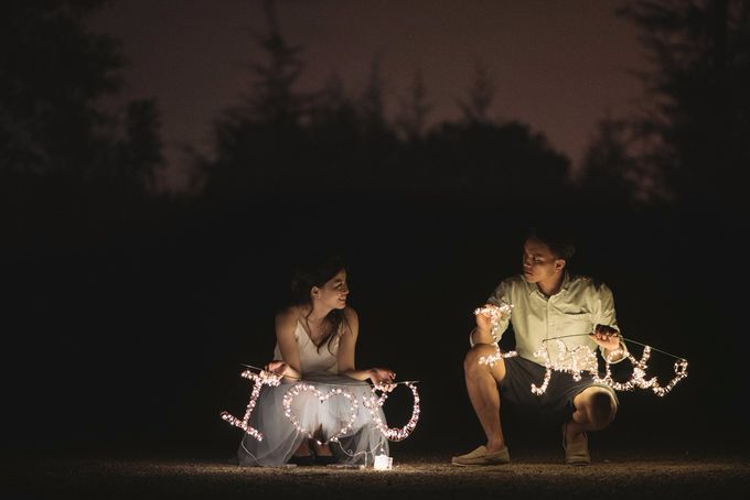 Fairy Lights Portraits by Lightedpixels - 001 Fairy Lights Portraits by Lightedpixels - 001