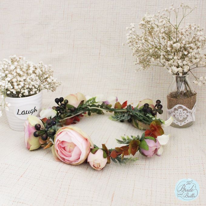 CUSTOM FLOWER CROWN by The Bride and Butter - 017