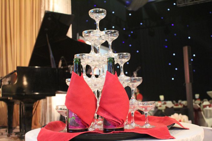 Wedding Anniversary of by HARRIS Hotel & Conventions Gubeng - Surabaya - 005