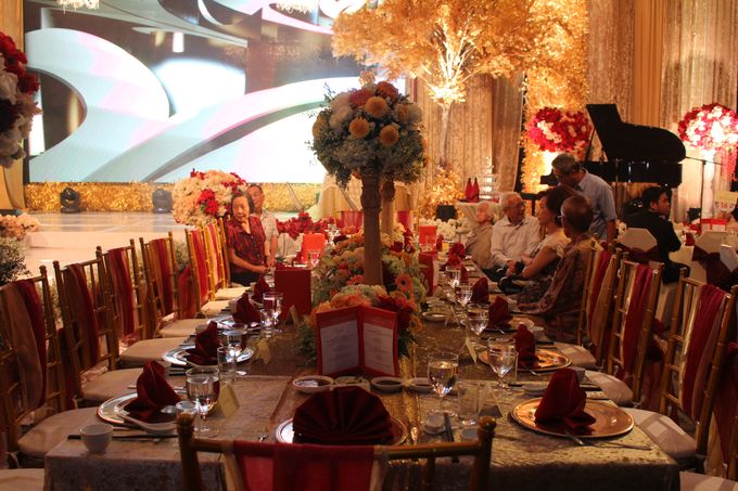 Wedding Anniversary of by HARRIS Hotel & Conventions Gubeng - Surabaya - 011