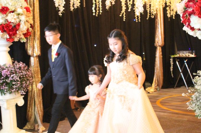 Wedding Anniversary of by HARRIS Hotel & Conventions Gubeng - Surabaya - 015