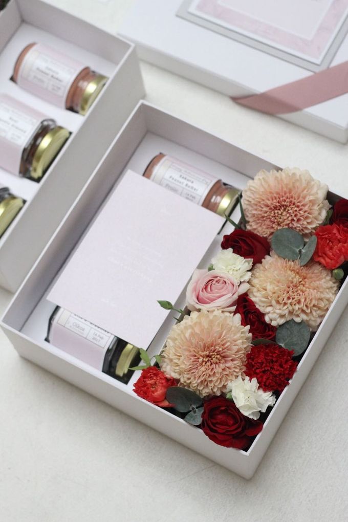 Valentine Hampers by Angie Fior - 002 Valentine Hampers by Angie Fior - 002