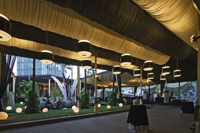 FINANCIAL HALL - OUTDOOR by Financial Club Jakarta - 003