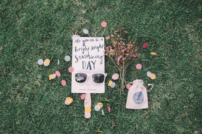 The White Rabbit Wayne Sarah Wedding By Caline Ng Photography Bridestory Com