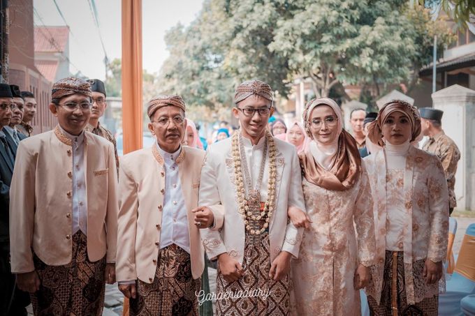 Indi & Dika The Wedding by gardeniadiary - 012