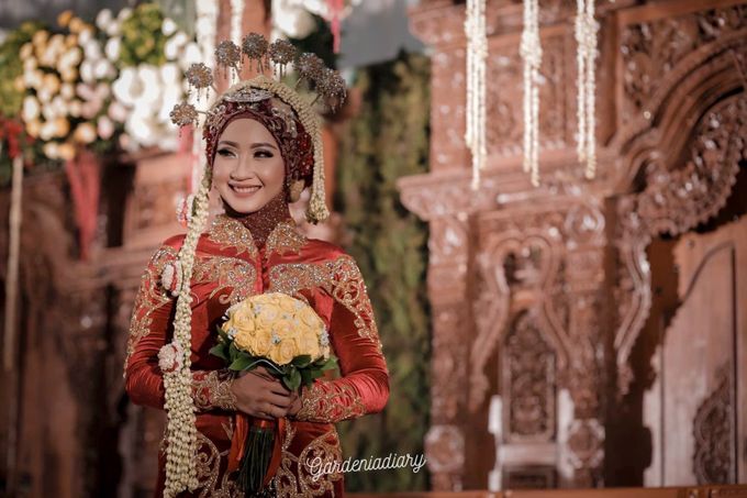 Indi & Dika The Wedding by gardeniadiary - 042