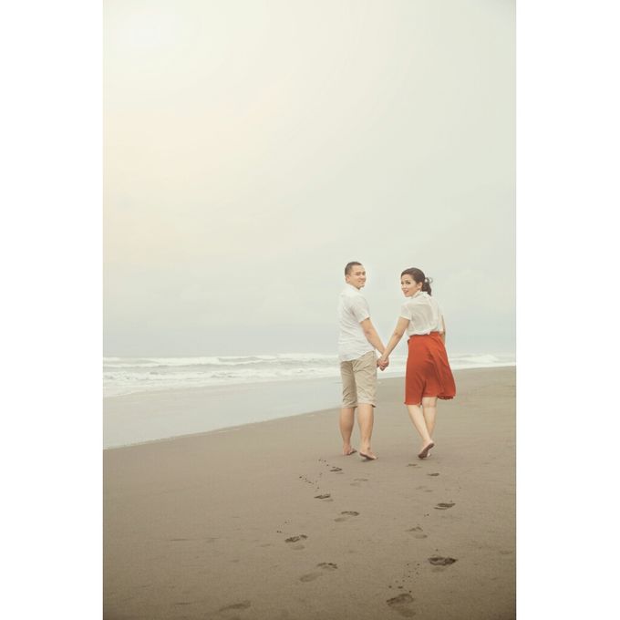 Love Me Like You Do by Kencana Art Photo & Videography - 003 Love Me Like You Do by Kencana Art Photo & Videography - 003