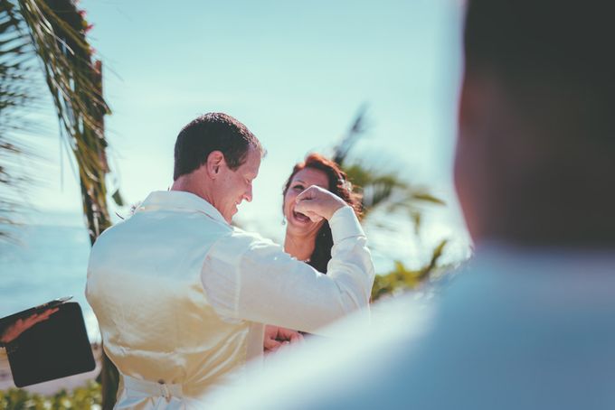 Intimate Wedding at Garden of Peace by Oliver Ken Photography - 018 Intimate Wedding at Garden of Peace by Oliver Ken Photography - 018