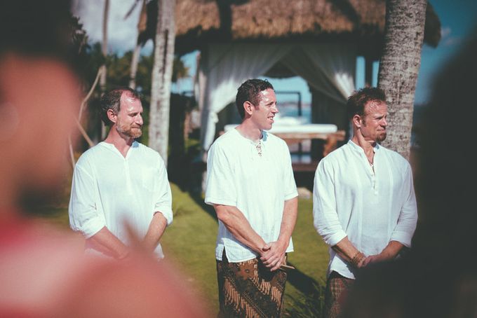 Intimate Wedding at Garden of Peace by Oliver Ken Photography - 013 Intimate Wedding at Garden of Peace by Oliver Ken Photography - 013