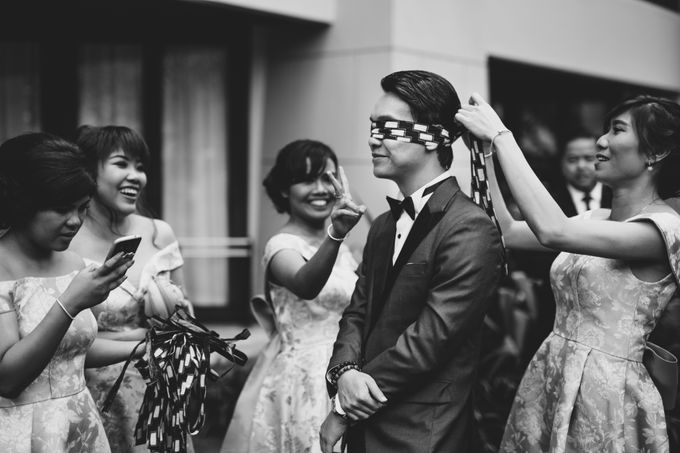Simple and Modern Rococo style wedding at the Island of Gods by Priscilla Myrna - 013 Simple and Modern Rococo style wedding at the Island of Gods by Priscilla Myrna - 013