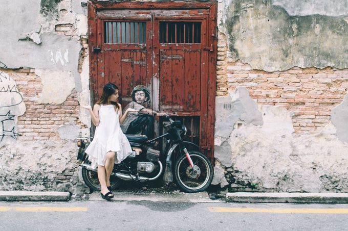 Streetstyle engagement session in Penang 04 by Amelia Soo photography - 028