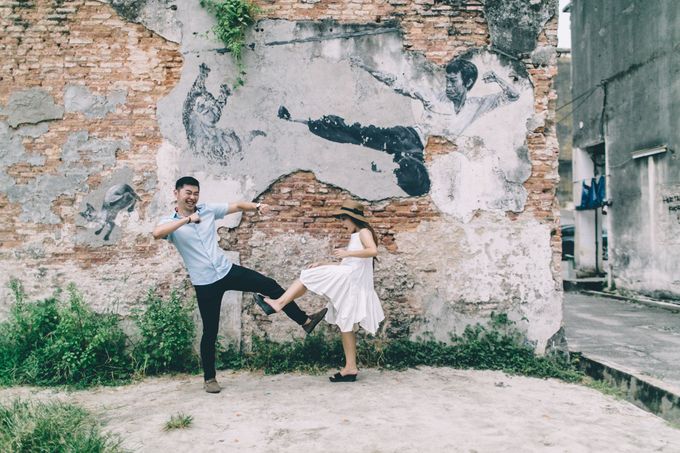 Streetstyle engagement session in Penang 04 by Amelia Soo photography - 025