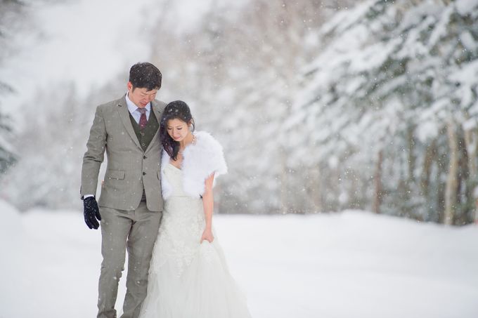 Winter Prewedding Hokkaido, Japan; the Otaru canal, Niseko slopes by John15 Photography - 004 Winter Prewedding Hokkaido, Japan; the Otaru canal, Niseko slopes by John15 Photography - 004