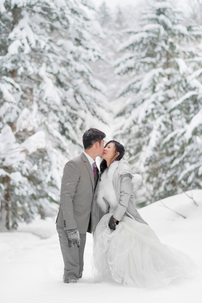 Winter Prewedding Hokkaido, Japan; the Otaru canal, Niseko slopes by John15 Photography - 009 Winter Prewedding Hokkaido, Japan; the Otaru canal, Niseko slopes by John15 Photography - 009