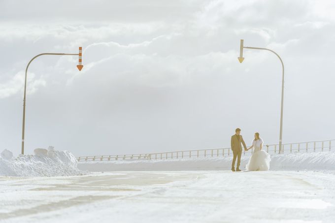 Winter Prewedding Hokkaido, Japan; the Otaru canal, Niseko slopes by John15 Photography - 027 Winter Prewedding Hokkaido, Japan; the Otaru canal, Niseko slopes by John15 Photography - 027