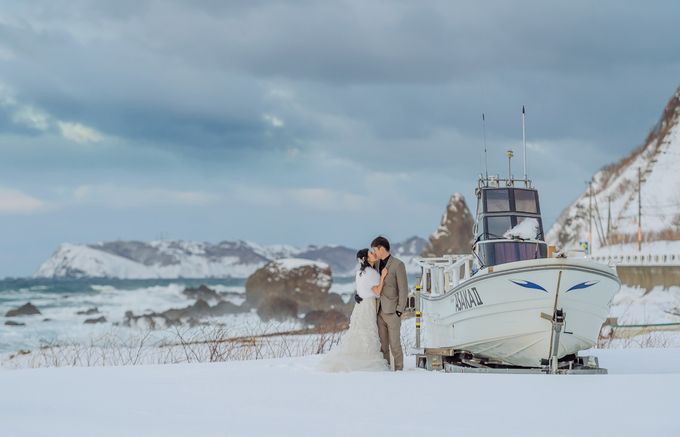 Winter Prewedding Hokkaido, Japan; the Otaru canal, Niseko slopes by John15 Photography - 030 Winter Prewedding Hokkaido, Japan; the Otaru canal, Niseko slopes by John15 Photography - 030