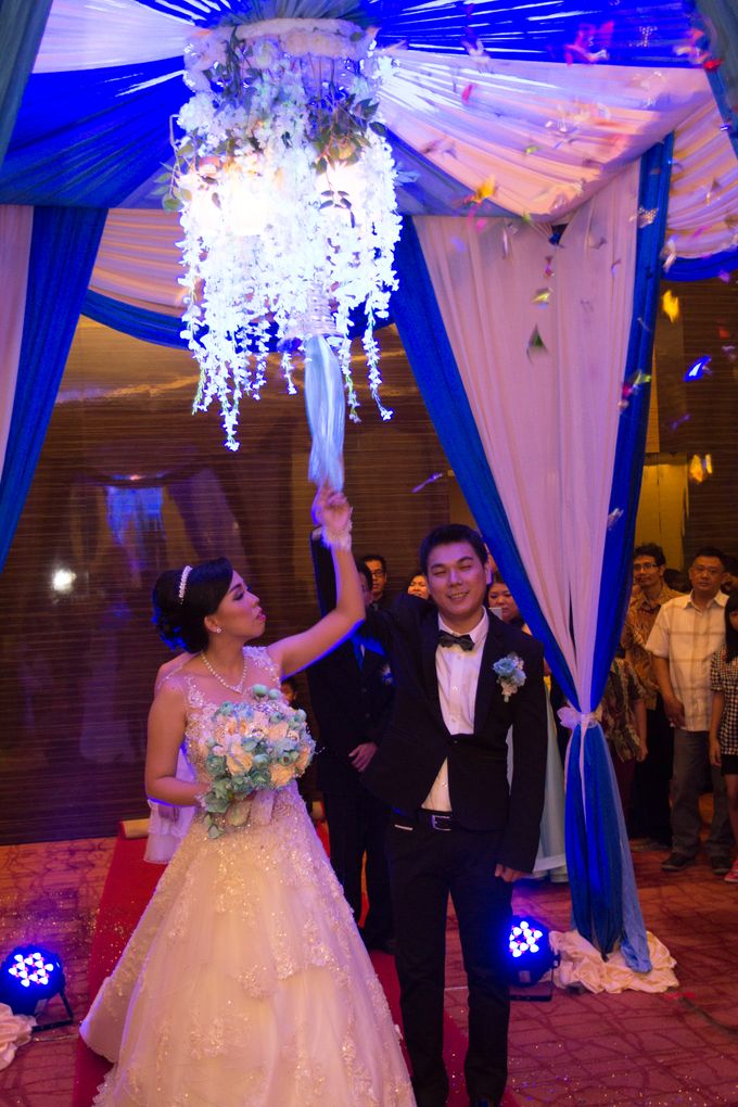 Blue - White Wedding by Menara Top Food Alam Sutera - 003 Blue - White Wedding by Menara Top Food Alam Sutera - 003