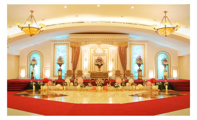 International Wedding Grand Ballroom by Klub Kelapa Gading | Bridestory.com