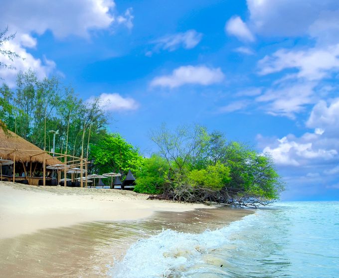 Boho Island Style Honeymoon Package by Karma Reef - 012 Boho Island Style Honeymoon Package by Karma Reef - 012