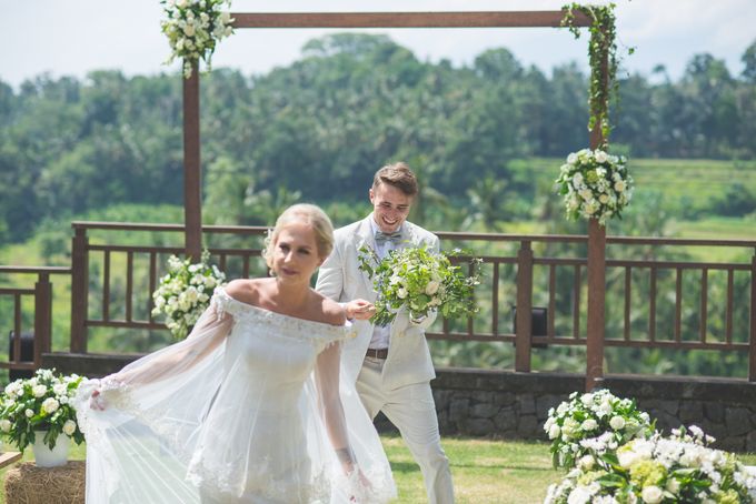 Alex and Katri by AVAVI BALI WEDDINGS - 007 Alex and Katri by AVAVI BALI WEDDINGS - 007