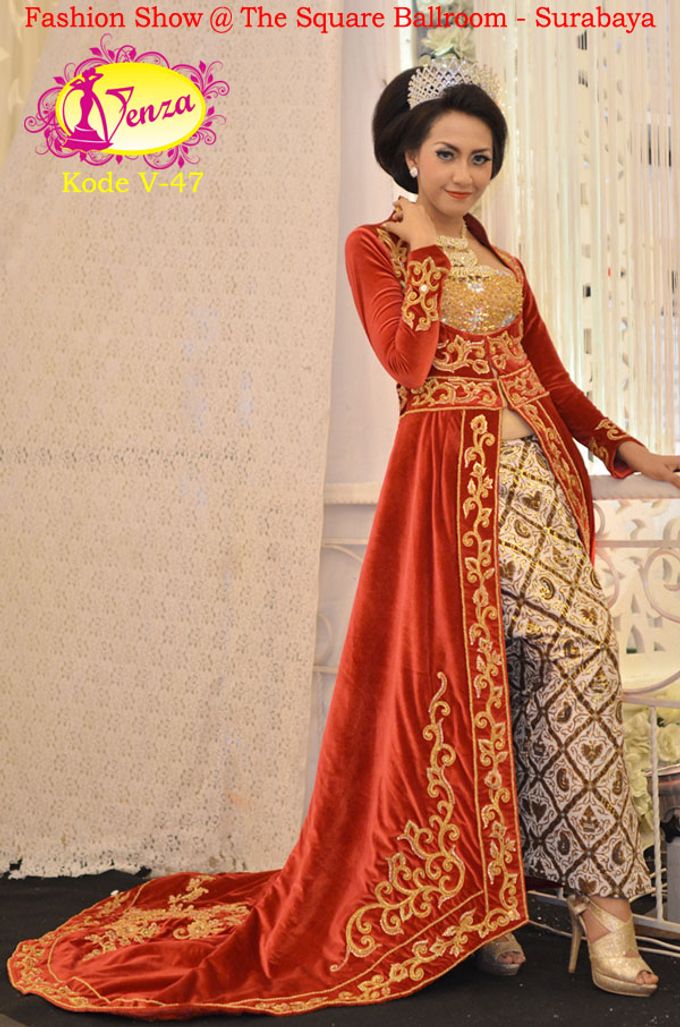 SURABAYA FASHION - THE SQUARE BALLROOM - SURABAYA by Venza Kebaya & Wedding Service - 002