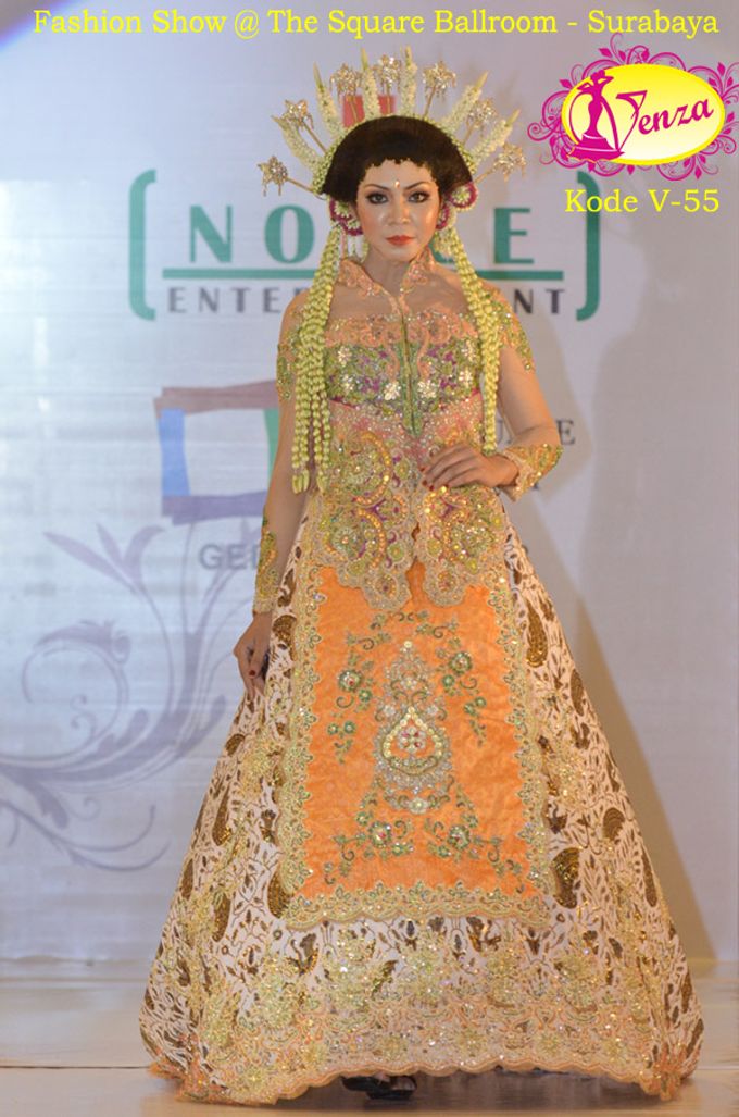 SURABAYA FASHION - THE SQUARE BALLROOM - SURABAYA by Venza Kebaya & Wedding Service - 017