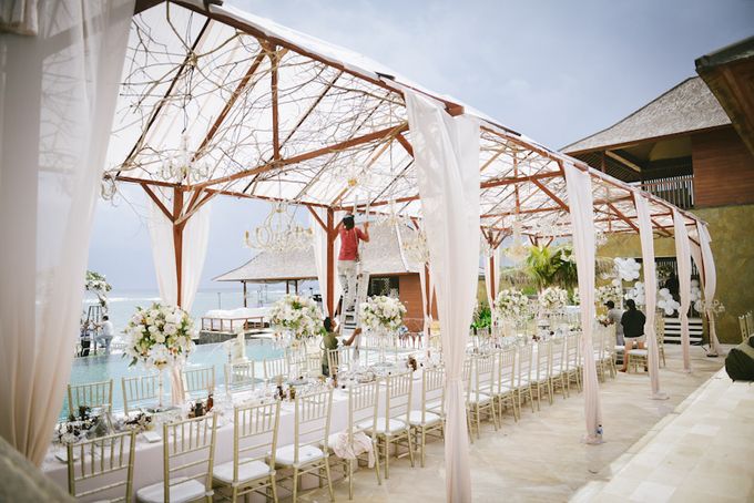 The Wedding of Kristy & Jeffry by Varawedding - 011