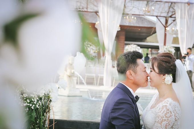 The Wedding of Kristy & Jeffry by Varawedding - 028