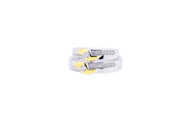 Wedding Ring by Lino and Sons - 005 Wedding Ring by Lino and Sons - 005