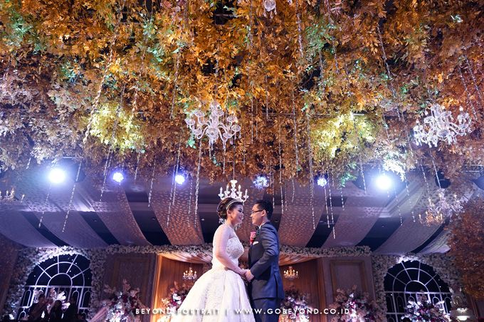 LUCKY & BRENDA by Ovan Putri Bridal and Makeup - 044 LUCKY & BRENDA by Ovan Putri Bridal and Makeup - 044