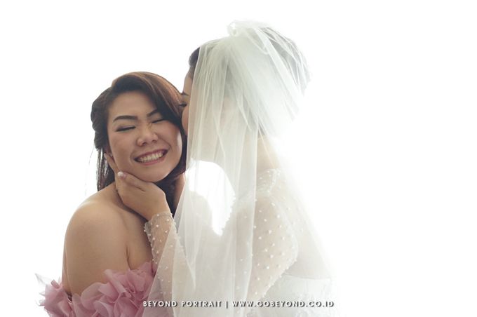 LUCKY & BRENDA by Ovan Putri Bridal and Makeup - 008 LUCKY & BRENDA by Ovan Putri Bridal and Makeup - 008