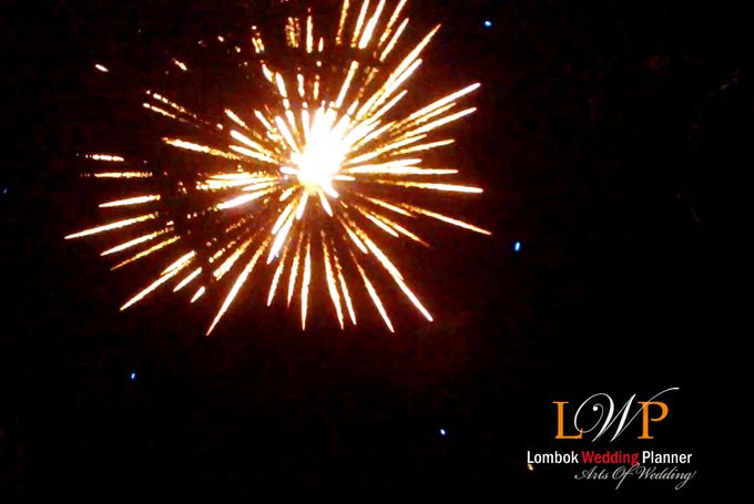 Firework In Lombok by lombok wedding planner - 005 Firework In Lombok by lombok wedding planner - 005