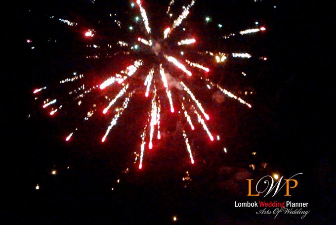 Firework In Lombok by lombok wedding planner - 015 Firework In Lombok by lombok wedding planner - 015