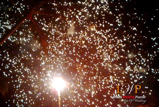 Firework In Lombok by lombok wedding planner - 002 Firework In Lombok by lombok wedding planner - 002