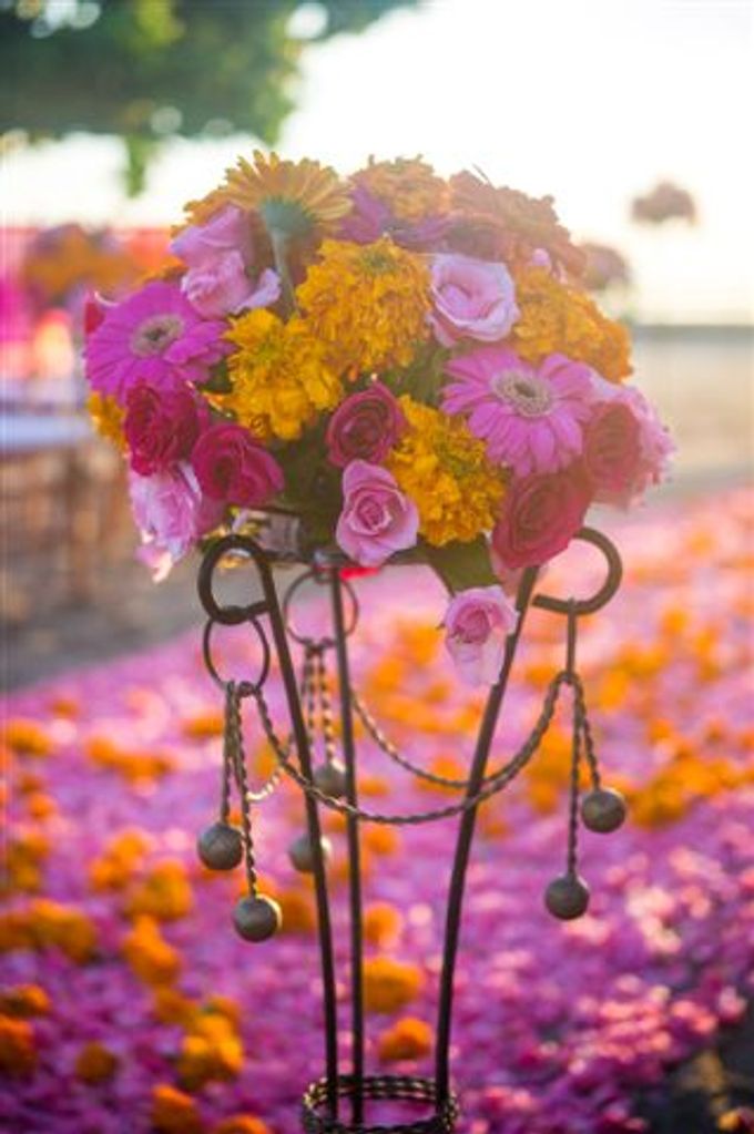 kayumanis nusa dua-beach wedding-fuschia theme by Kayumanis Private Villa and Spa - 021 kayumanis nusa dua-beach wedding-fuschia theme by Kayumanis Private Villa and Spa - 021