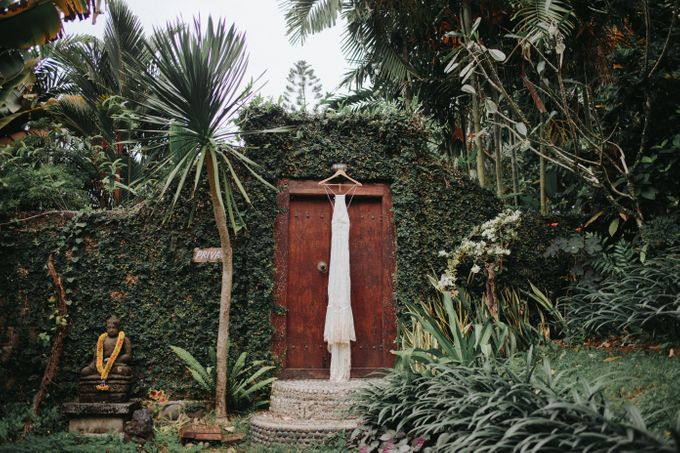 Maura and Brett Destination Wedding by Terralogical - 003 Maura and Brett Destination Wedding by Terralogical - 003