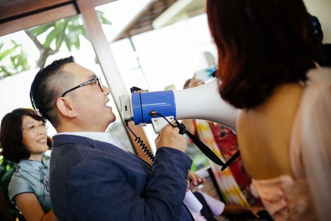 TRILINGUAL MC for Radius & Cathy's wedding at Latitude Villa Bali Indonesia by BEBOP Entertainment - 003 TRILINGUAL MC for Radius & Cathy's wedding at Latitude Villa Bali Indonesia by BEBOP Entertainment - 003
