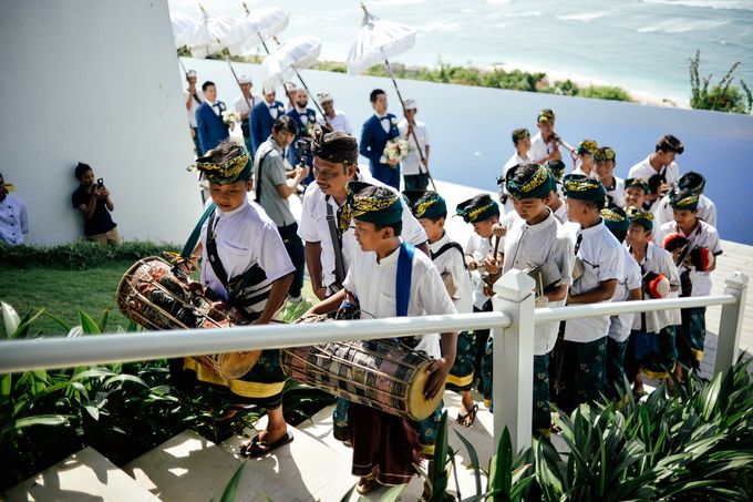 TRILINGUAL MC for Radius & Cathy's wedding at Latitude Villa Bali Indonesia by BEBOP Entertainment - 001 TRILINGUAL MC for Radius & Cathy's wedding at Latitude Villa Bali Indonesia by BEBOP Entertainment - 001