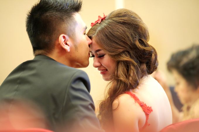 Beautiful Engagement by AngelineThresdy Makeup Artist - 005 Beautiful Engagement by AngelineThresdy Makeup Artist - 005