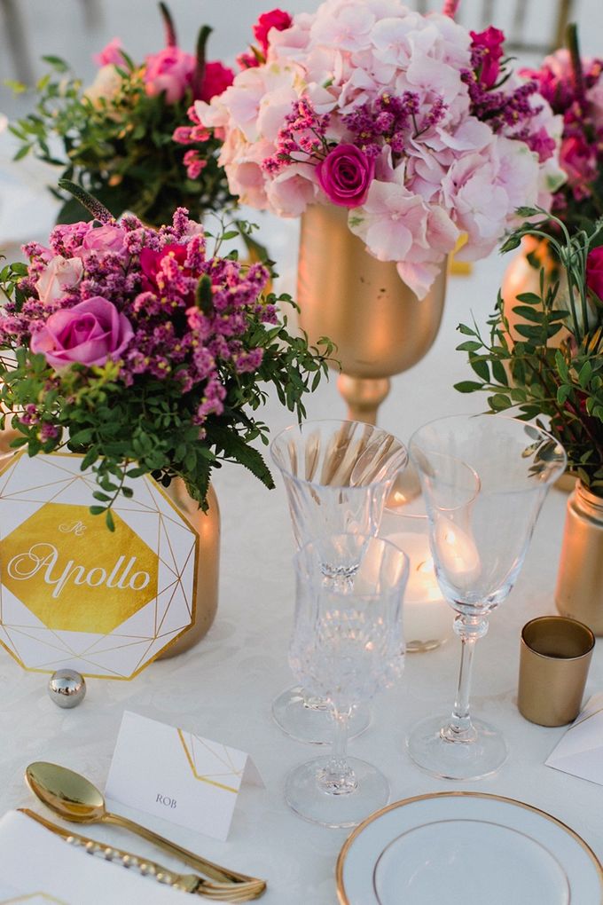 Romantic and luxurious wedding in Santorini by Stella & Moscha Weddings - 036 Romantic and luxurious wedding in Santorini by Stella & Moscha Weddings - 036