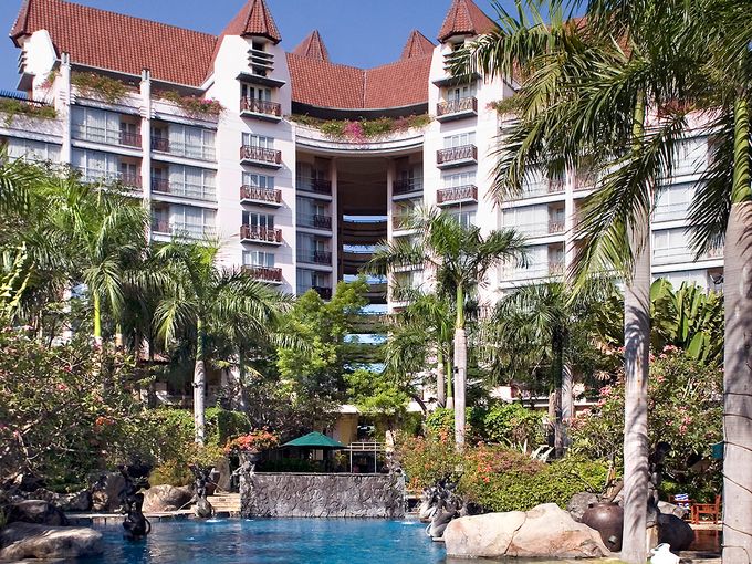 Novotel Surabaya by Novotel Surabaya Hotel & Suites - 004 Novotel Surabaya by Novotel Surabaya Hotel & Suites - 004