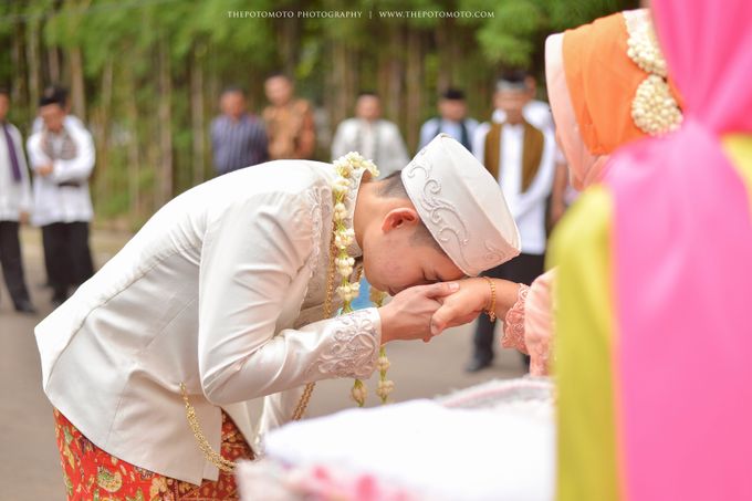 Emma + Bagus Wedding by Thepotomoto Photography - 009 Emma + Bagus Wedding by Thepotomoto Photography - 009