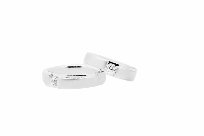 September Wedding Rings by Lino and Sons - 004 September Wedding Rings by Lino and Sons - 004