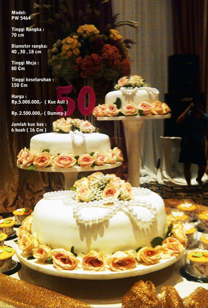 Wedding Cake 3 Tiers by Pelangi Cake - 004 Wedding Cake 3 Tiers by Pelangi Cake - 004