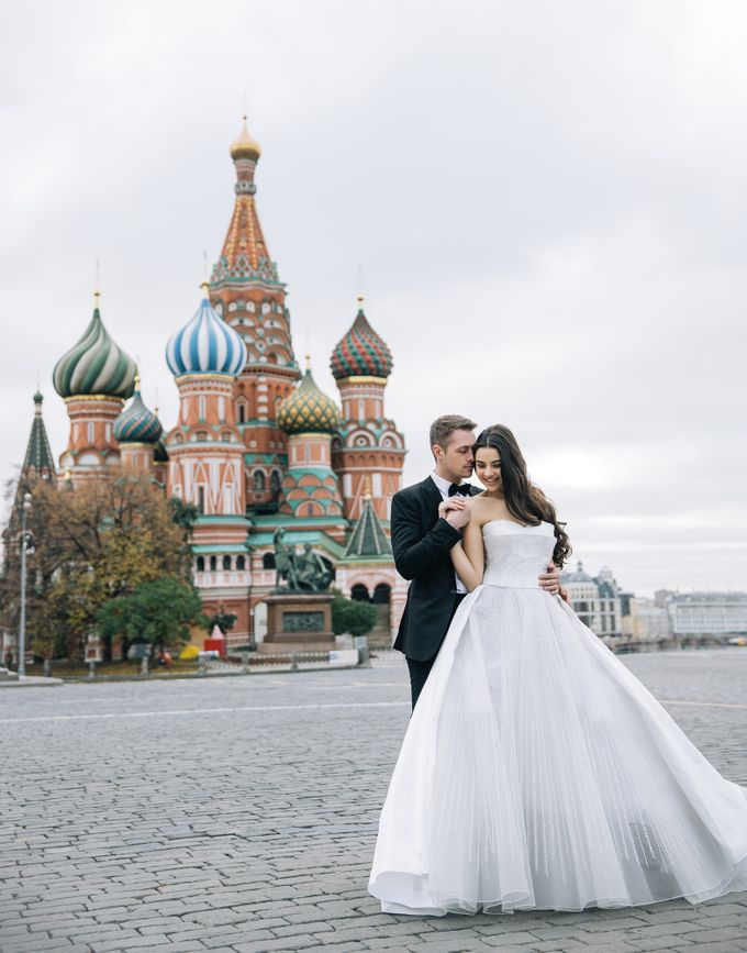 RUSSIA PHOTO SESSION BY RIO YAPARI by Wong Hang Distinguished Tailor - 001