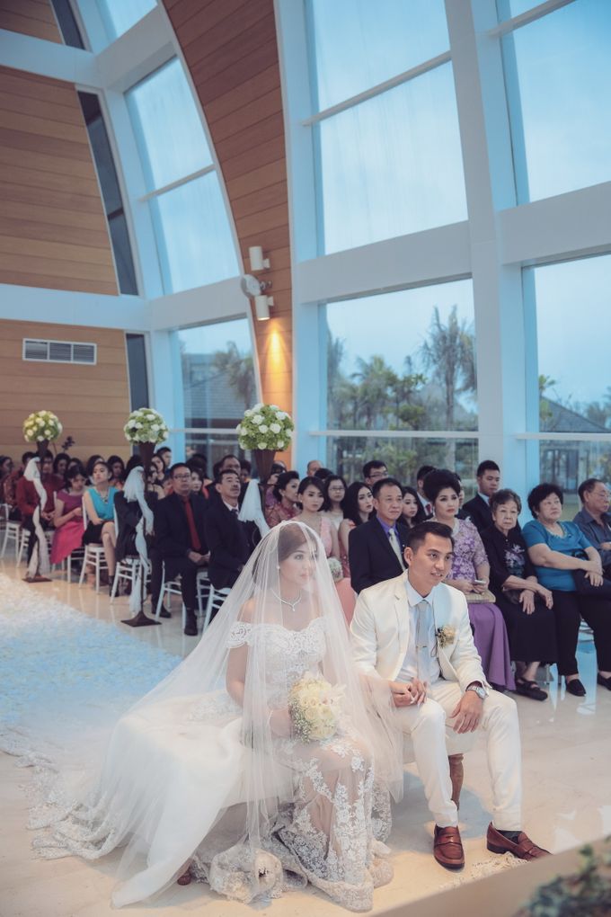 My elegantly intimate wedding by Anaz Khairunnaz - 018