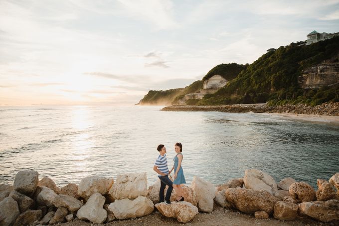 Casual Engagement by Maxtu Photography - 040 Casual Engagement by Maxtu Photography - 040